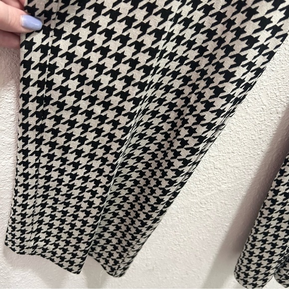 Lane Bryant Ponte Pull-On Straight Leg Pant Black & White Houndstooth NWT 26 - Picture 7 of 9